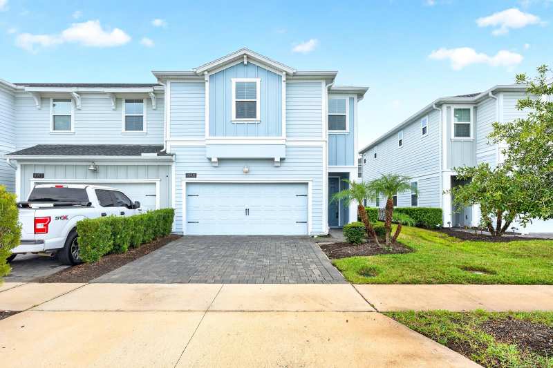 4 bedroom Townhouse at 4911 Tribute Trail, Storey Lake Tr K, Kissimmee — photo 1