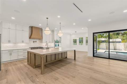 3605 W Kensington Avenue, Tampa FL - photo 19 of 99