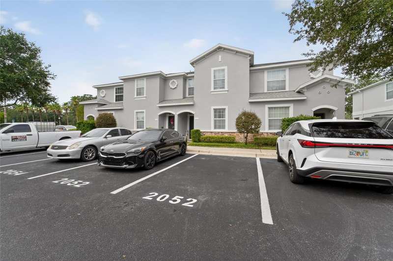 3 bedroom Townhouse at 2052 Greenwood Valley Drive, Walden Woods Rep, Plant City — photo 1