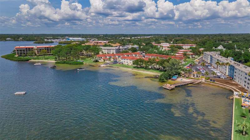 3 bedroom Townhouse at 2700 Bayshore Boulevard #525, Mediterranean Manors, Dunedin — photo 3