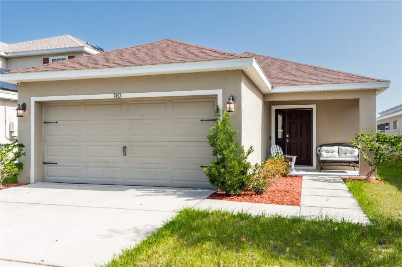 Symmes CoveHomes for Sale in Gibsonton, FL