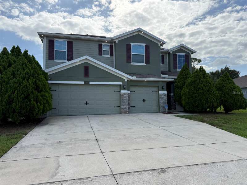 5 bedroom Single Family Residence at 1340 Lake Baton Drive, Lake Baton Estates, Deltona — photo 1