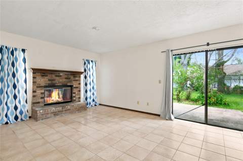 1469 Mona Drive, Kissimmee FL - photo 7 of 18