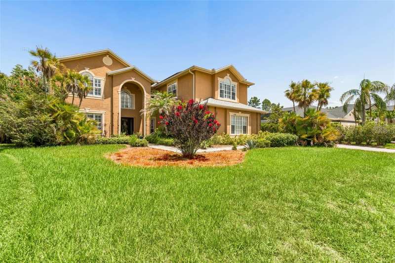 5 bedroom Single Family Residence at 10746 Cory Lake Drive, Cory Lake Isles Ph 2 Unit 3, Tampa — photo 1