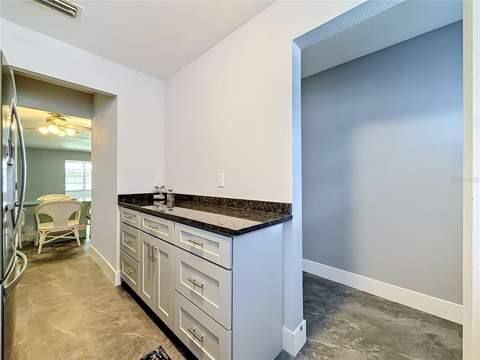 3018 59th Street #102, Gulfport FL - photo 12 of 61