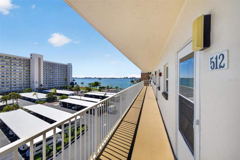 1 bedroom Condominium at 6075 Shore Boulevard #512, Town Shores Of Gulfport, Gulfport — photo 3