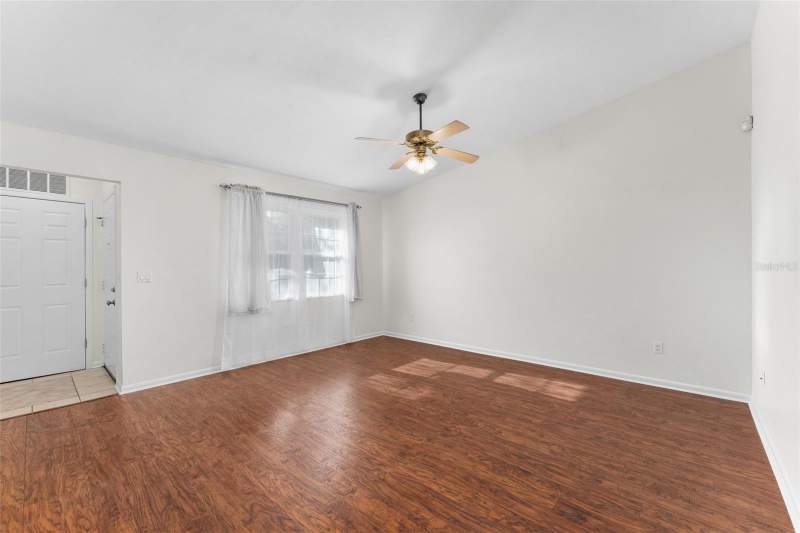 3 bedroom Single Family Residence at 2026 SW 73rd Street, Pepper Mill, Gainesville — photo 3