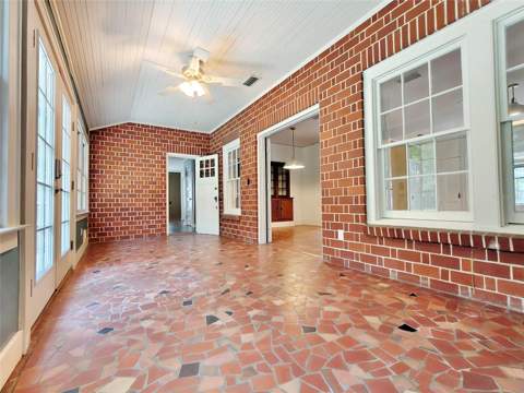 1326 NW 10th Avenue, Gainesville FL - photo 14 of 41