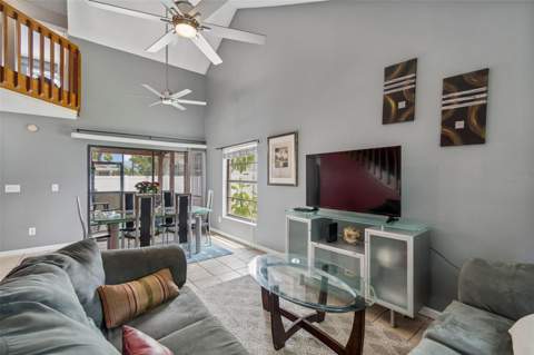 5485 Friarsway Drive, Tampa FL - photo 6 of 6