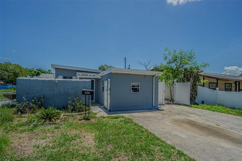 4 bedroom Single Family Residence at 1627 28th Street, Avalon, St Petersburg — photo 3