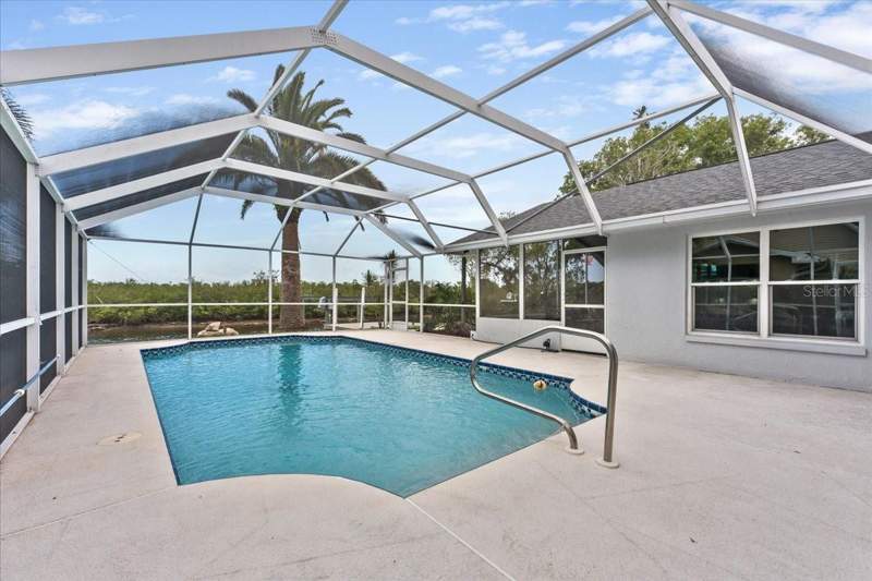 3 bedroom Single Family Residence at 4147 Marine Parkway, Gulf Harbors Woodlands, New Port Richey — photo 2