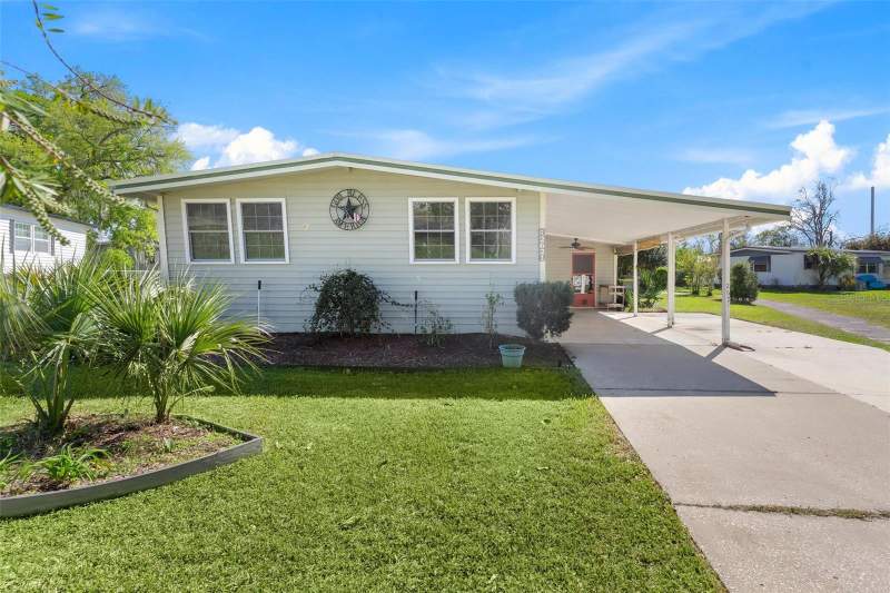 2 bedroom Mobile Home at 2621 Carpenter Place, Leesburg Coachwood Colony Third Add, Leesburg — photo 2