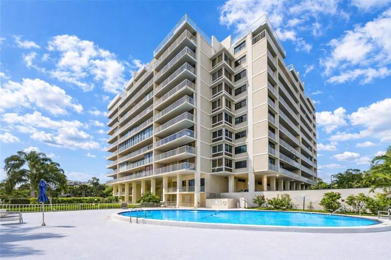 2 bedroom Condominium at 500 N OSCEOLA AVENUE #307, HARBOR BLUFFS WATERFRONT CONDO, CLEARWATER — photo 3