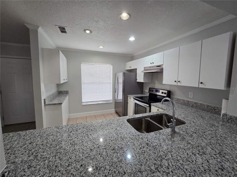 2 bedroom Single Family Residence at 1611 Shady Ridge Court #260, Hidden Creek Condo Ph 14, Orlando — photo 4