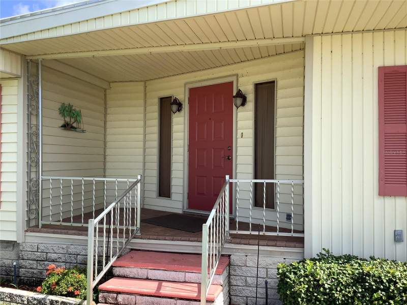 3 bedroom Mobile Home at 269 Salem Avenue #9, Lake Tarpon Mobile Home Village, Palm Harbor — photo 4