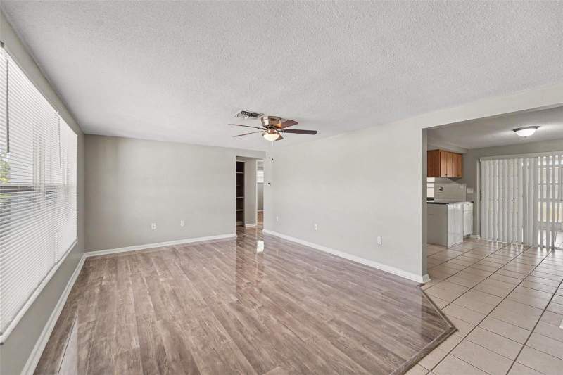 3 bedroom Single Family Residence at 7006 Maplehurst Drive, Embassy Hills, Port Richey — photo 4