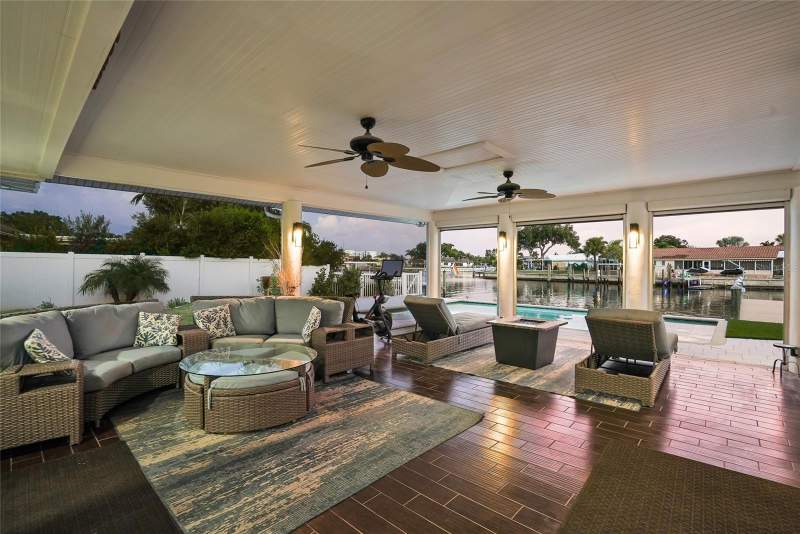 3 bedroom Single Family Residence at 3896 42nd Avenue, Broadwater, St Petersburg — photo 4