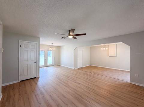 4536 Eagles Nest Road, Fruitland Park FL - photo 10 of 23