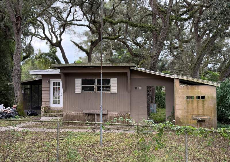 4 bedroom Mobile Home at 9114 Ogalala Street, Griffin Park, New Port Richey — photo 2