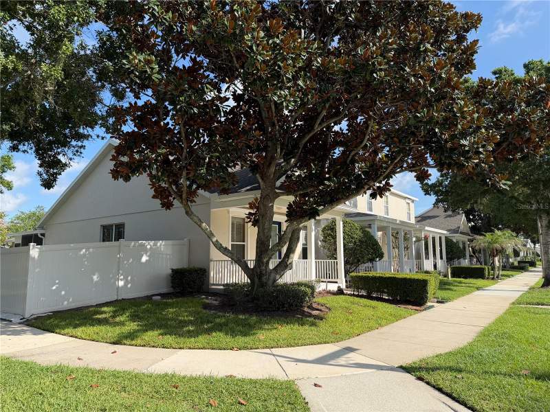 2 bedroom Townhouse at 13006 Sunkiss Loop, Summerport Ph 03, Windermere — photo 3