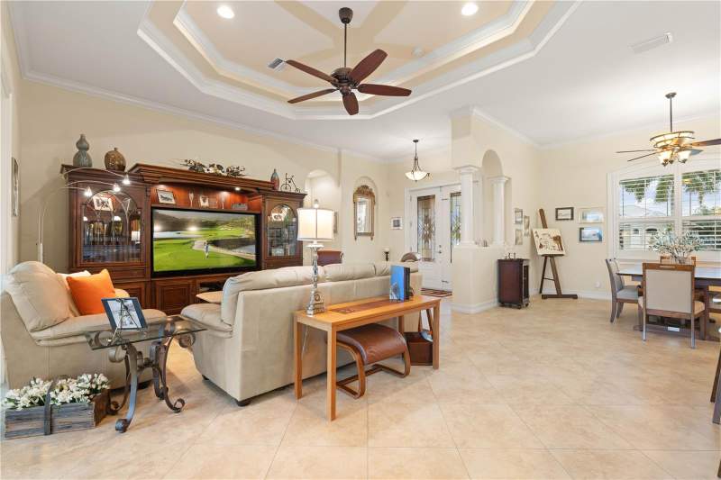 3 bedroom Single Family Residence at 2107 Padre Island Drive, Punta Gorda Isles Sec 12, Punta Gorda — photo 4