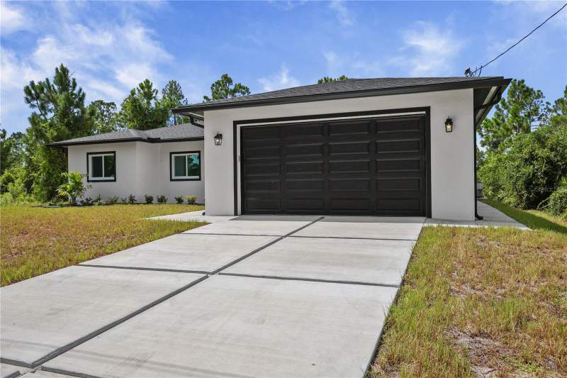 4 bedroom Single Family Residence at 1142 Dutchess Street, Lehigh Acres, Lehigh Acres — photo 3