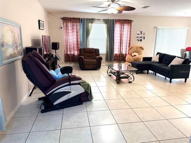 3 bedroom Townhouse at 2084 Water Tupelo Way, Villages Of Wesmere, Ocoee — photo 3