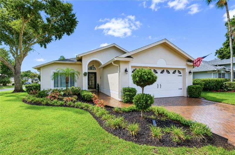 3 bedroom Single Family Residence at 5602 Rockfield Loop, River Hills Country Club Parce, Valrico — photo 1
