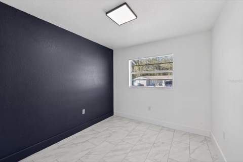 8309 Tupelo Drive, Tampa FL - photo 13 of 27