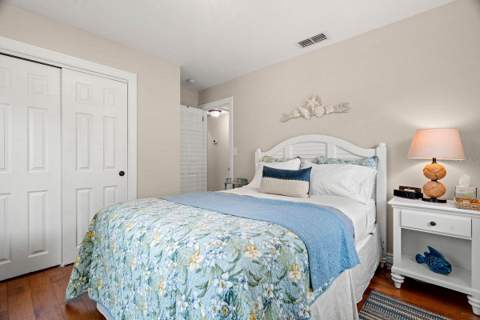 1658 Douglas Avenue, Dunedin FL - photo 18 of 60