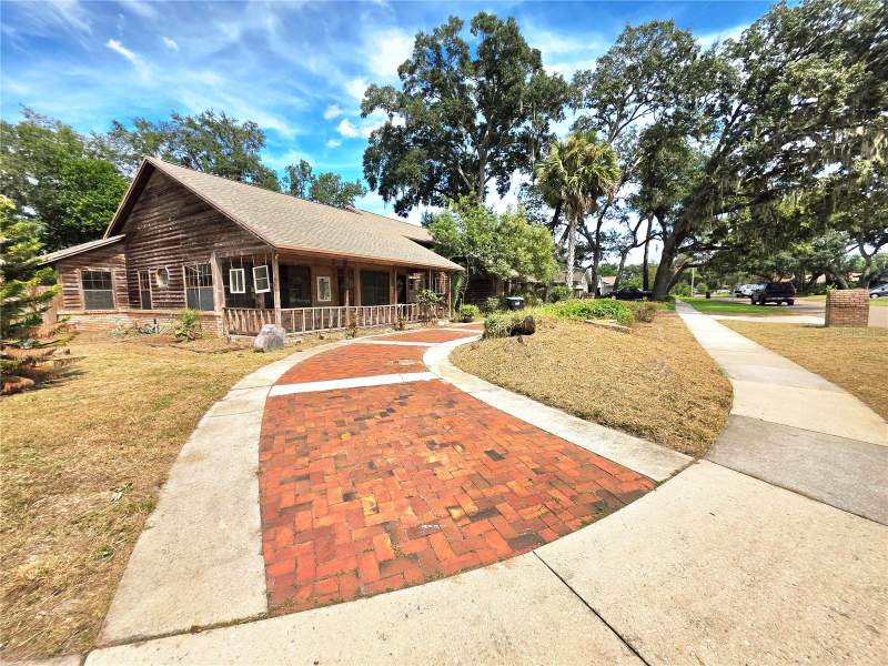 4 bedroom Single Family Residence at 4231 Tall Tree Drive, Lake Bosse Oaks, Orlando — photo 4