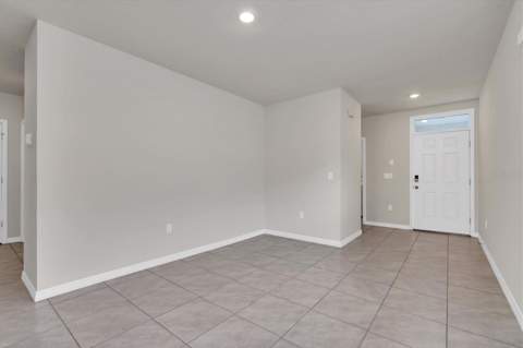 17070 Oval Rum Drive, Wimauma FL - photo 6 of 43