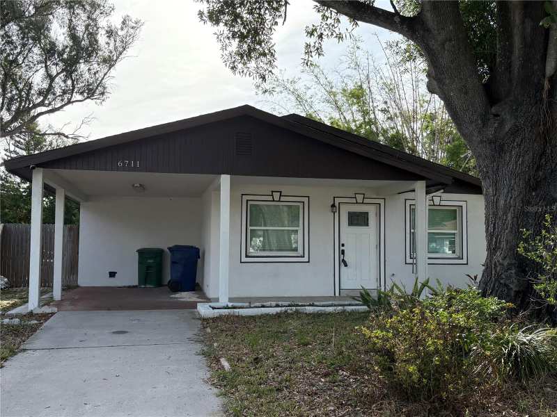 3 bedroom Single Family Residence at 6711 S Faul Street, West Port, Tampa — photo 1
