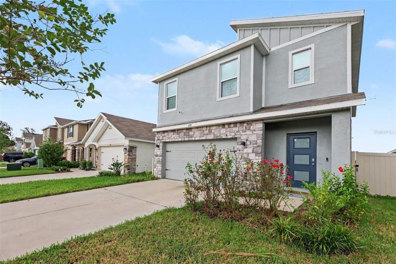 5 bedroom Single Family Residence at 1656 Hazy Sea Drive, North Park Isle Ph 2A, Plant City — photo 4