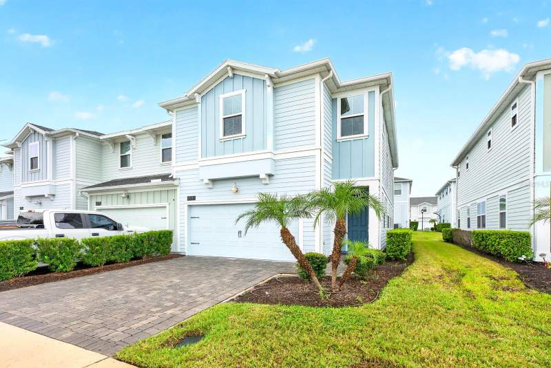 4 bedroom Townhouse at 4911 Tribute Trail, Storey Lake Tr K, Kissimmee — photo 2