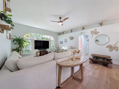 3365 Indian River Street, Spring Hill FL - photo 6 of 38