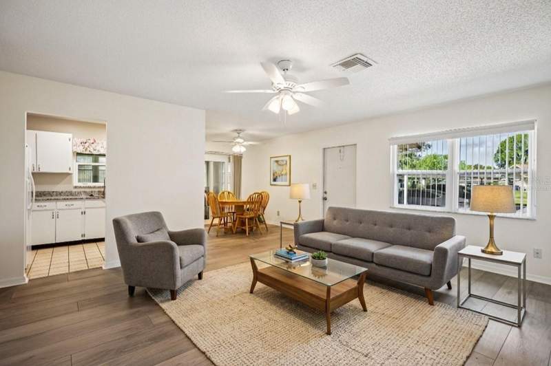 2 bedroom Condominium at 2224 Grenadier Drive, Gloucester A Condo, Sun City Center — photo 4