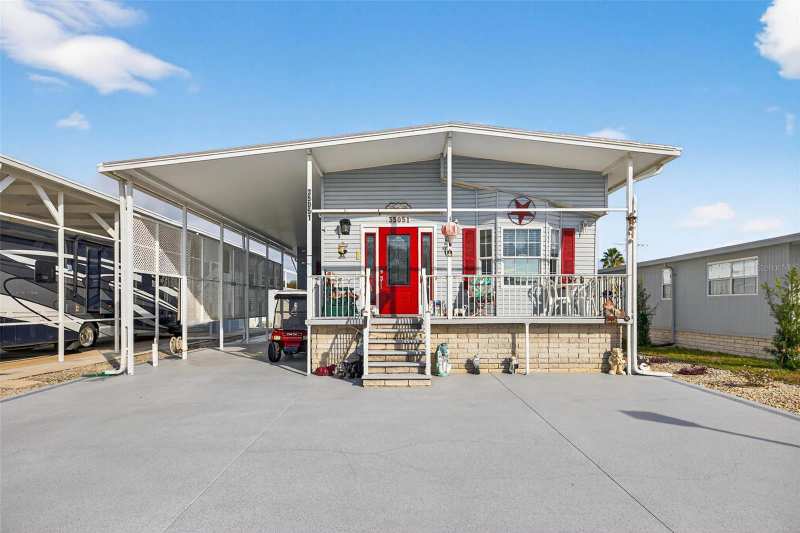 2 bedroom Manufactured Home at 35051 Condominium Boulevard, American Condominium, Zephyrhills — photo 1