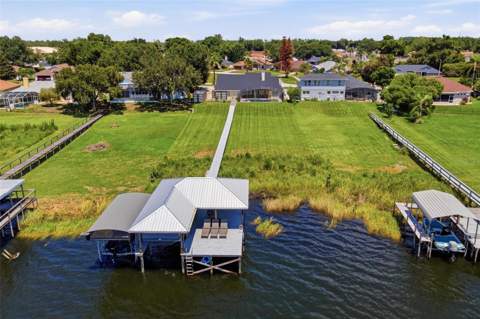 3716 Bayshore Circle, Tavares FL - photo 6 of 82