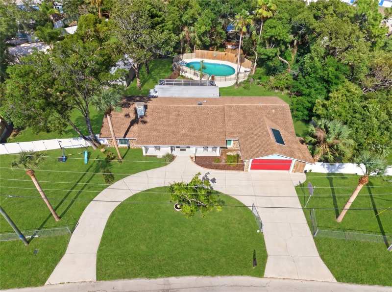 4 bedroom Single Family Residence at 16206 Sea Pines Drive, Sea Pines, Hudson — photo 1