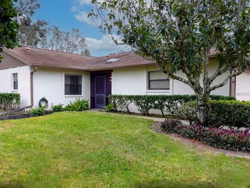 2 bedroom Villa at 623 Oak Hill Circle #28, Village Oaks Sec D, Sarasota — photo 5