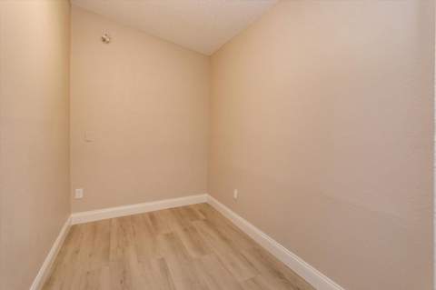 1006 Beckstrom Drive, Oviedo FL - photo 13 of 35