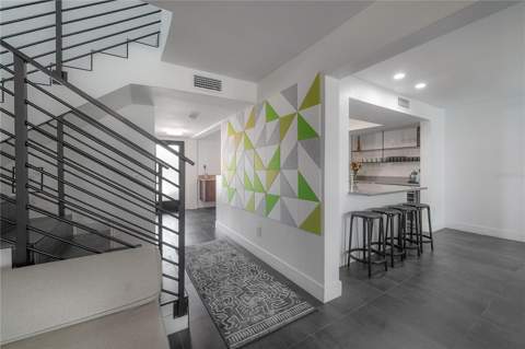 8757 Bay Pointe Drive, Tampa FL - photo 14 of 63