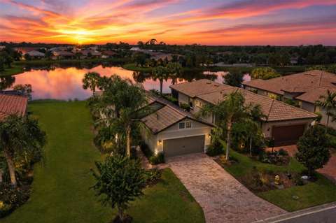17523 Hampton Falls Terrace, home for sale in Bradenton 34202