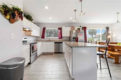 20550 Edgewater Drive, Port Charlotte FL - photo 16 of 36