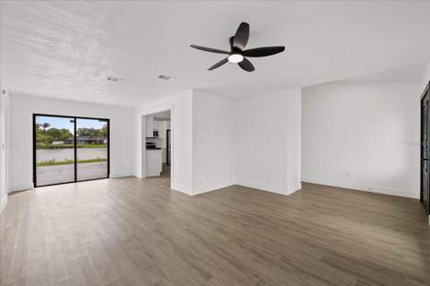 10609 Out Island Drive, Tampa FL - photo 8 of 51