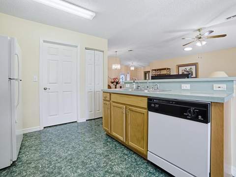 32914 Crooked Oaks Lane, Leesburg FL - photo 16 of 48