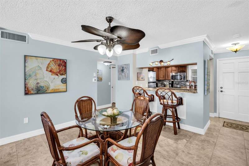 2 bedroom Condominium at 3500 Gulf Boulevard #407B, Montmartre Condo, Belleair Beach — photo 4