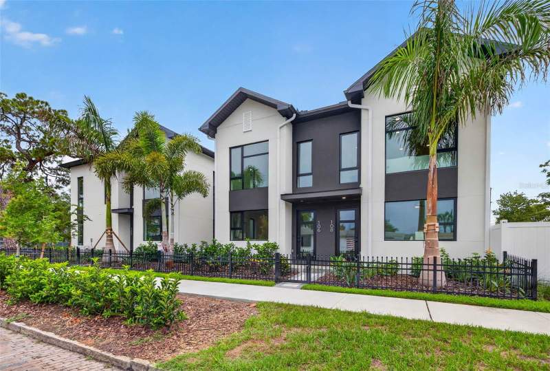 2 bedroom Townhouse at 3601 1st Avenue, Junction Twnhms, St Petersburg — photo 3