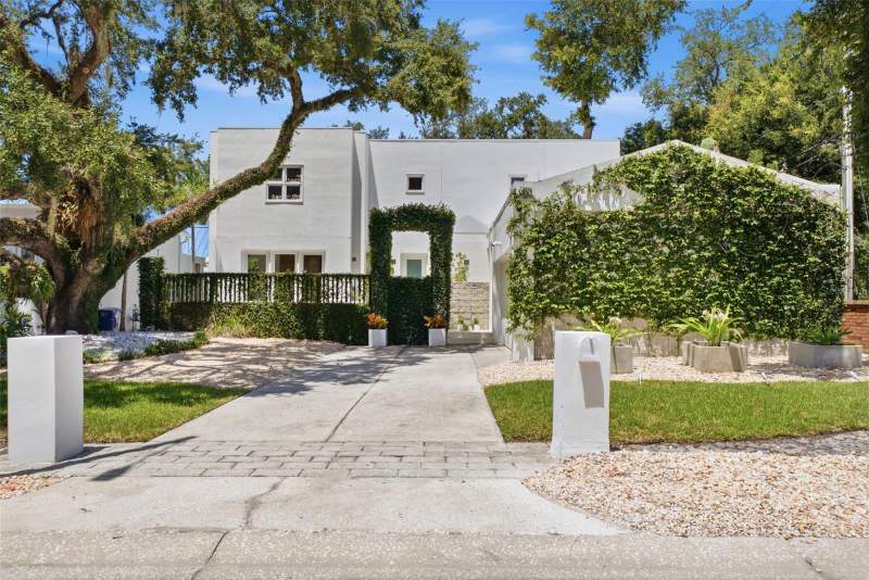 3 bedroom Single Family Residence at 2701 CHAMBRAY LANE, CHAMBRAY SUB REP, TAMPA — photo 4